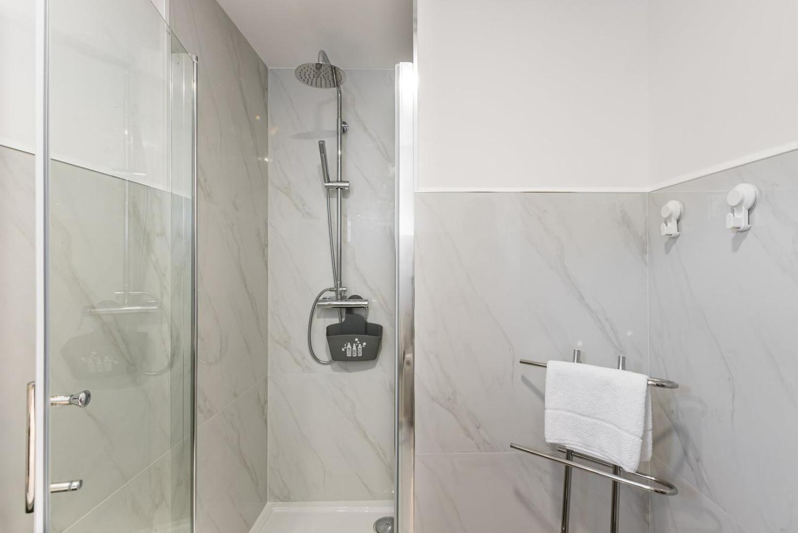 Hotel Guestready - Tigerlily Porto Zewnętrze zdjęcie